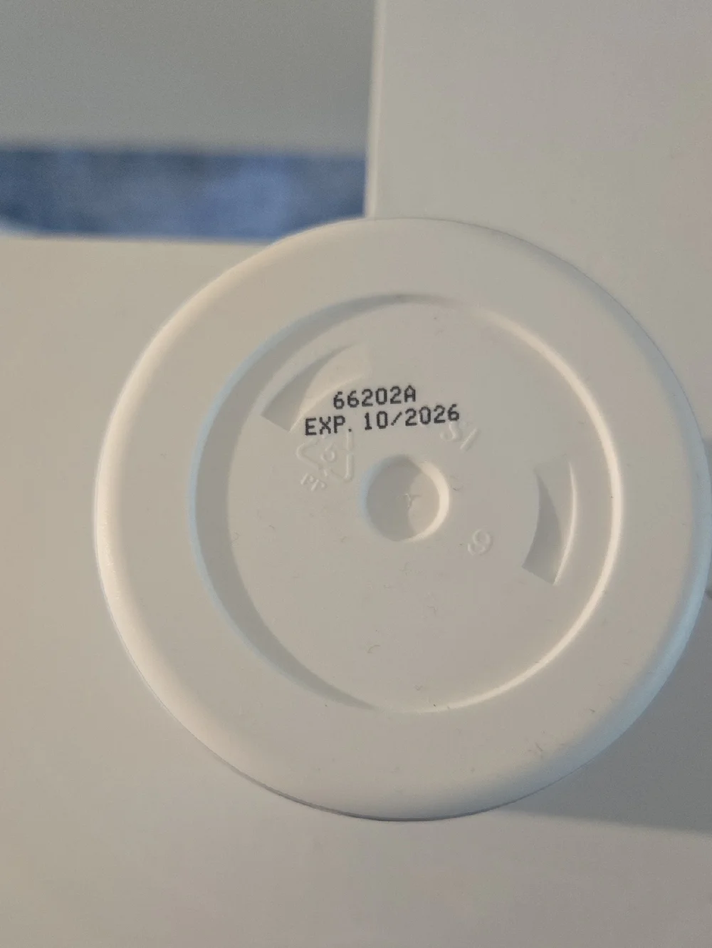 DRMTLGY Tingle Exfoliating Pads - White - Picture 3 of 3